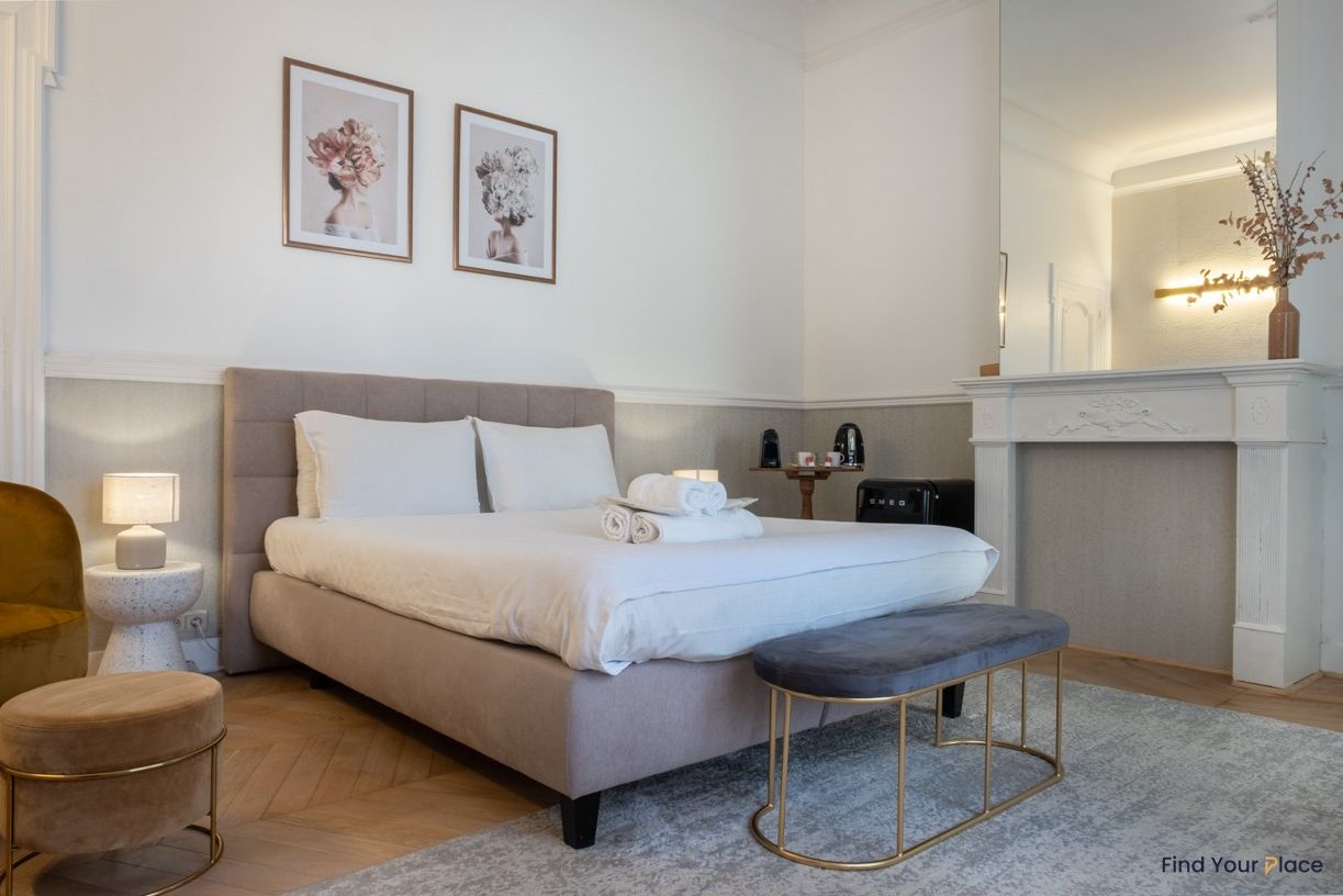 Hotel de Maitre de Vaughan